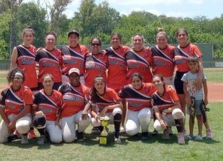 Campeones Metropolitanos en Femenino, U15 y U18